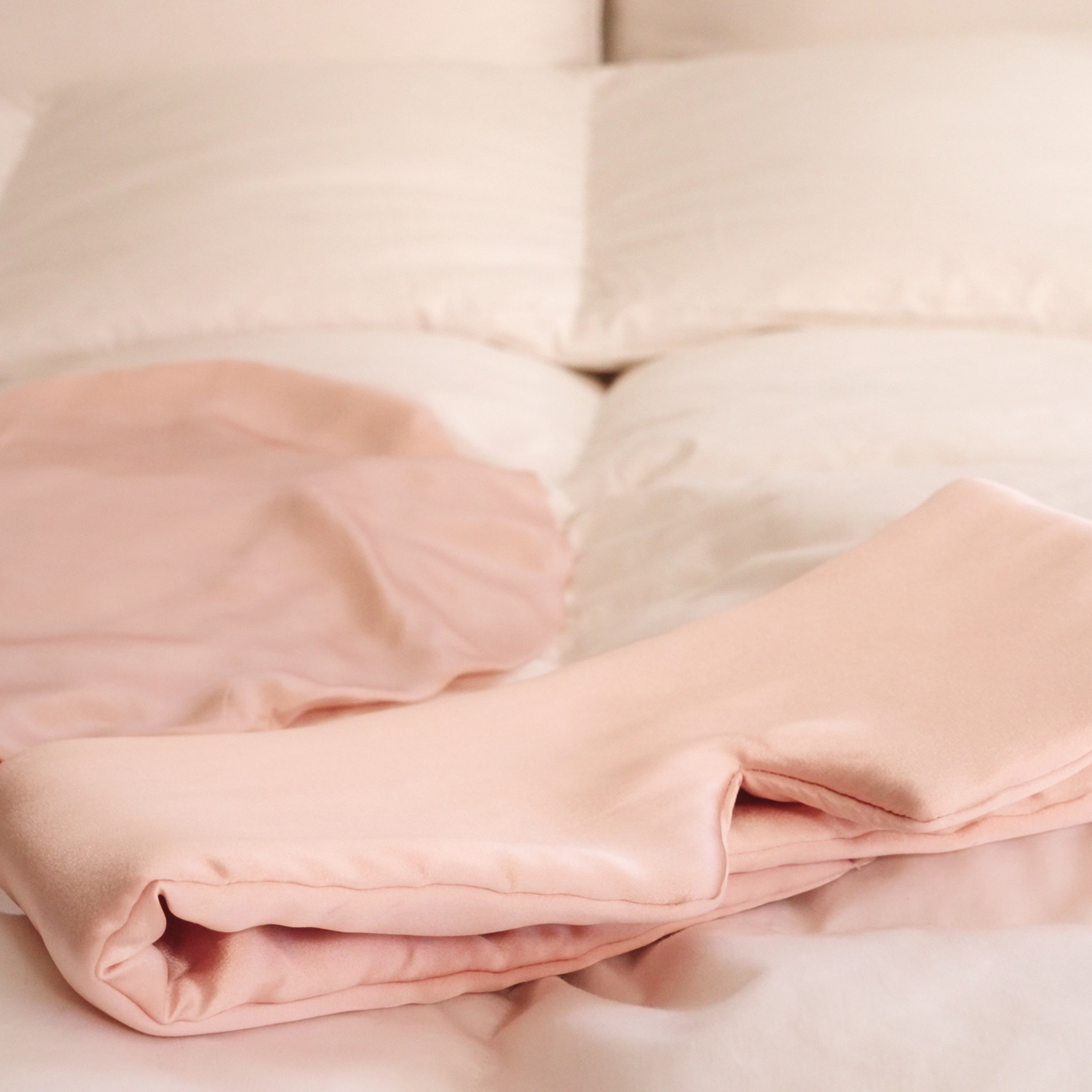 Schlafmaske aus Maulbeerseide